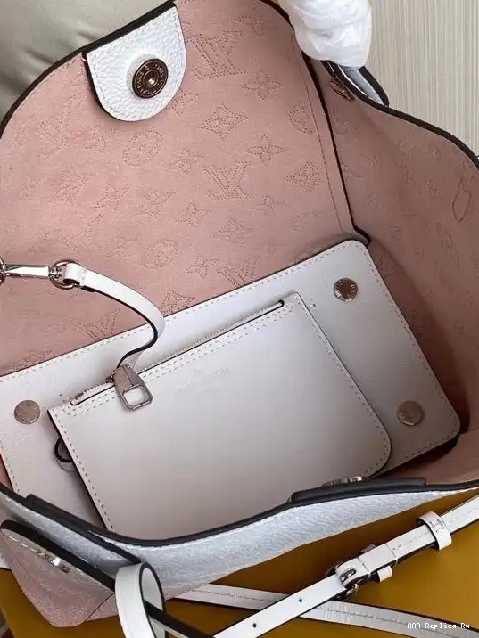 AAA Pruses Bags PM VUITTON LOUIS HINA 0703